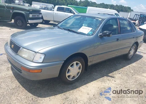 1996 Toyota Avalon Xl/Xls z USA, uszkodzony, nr VIN 4T1BF12B9TU112042